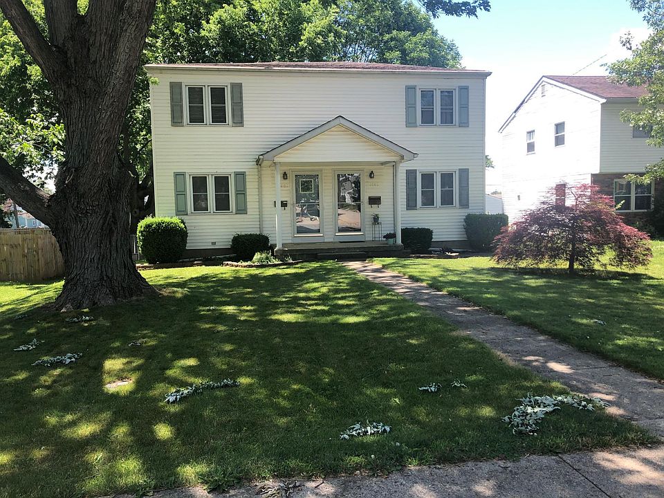 1st image of 1403 N Main Ave