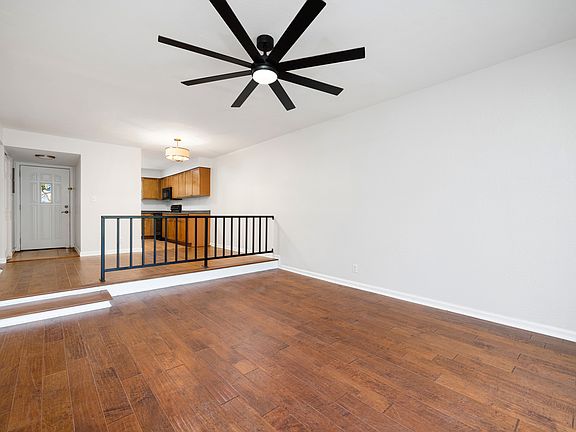 5th image of 726 E Michigan St Unit 157