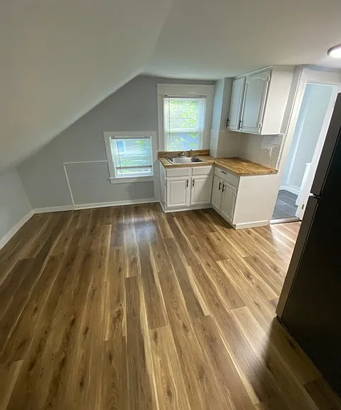 152 Washington St #2R — Photo 2
