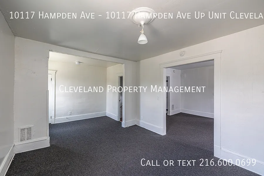 2 Bedroom Up unit — Photo 4