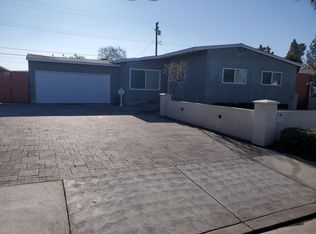 14192 Debusk Ln, Tustin, CA 92780