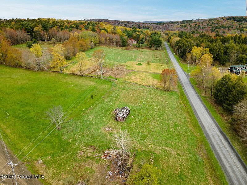 5th image of 1805 Champlin Road