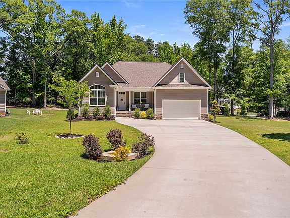 2nd image of 502 Canebrake Dr