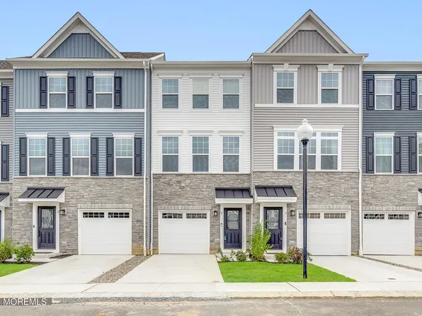 5 Pelham Ln, Bayville, NJ 08721
