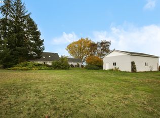 24551 Peoria Rd, Harrisburg, OR 97446