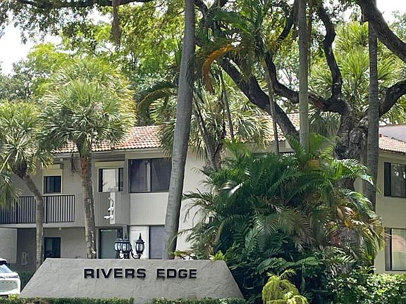 2nd image of 9537 SW 1st Court