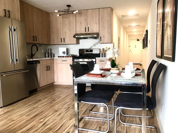 2nd image of 1370 11th Ave #6