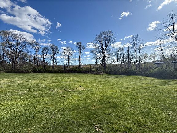 5th image of 1462 Clove Valley Road
