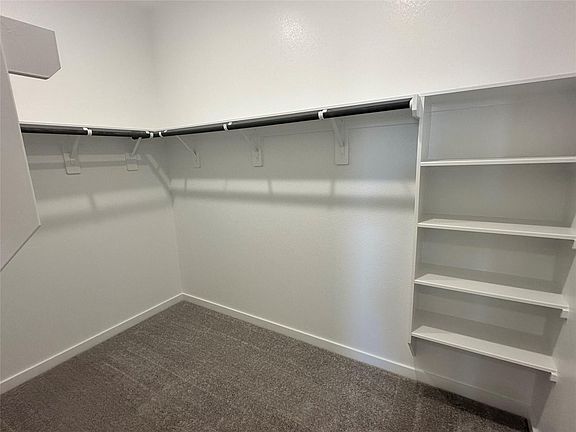 4th image of 2514 Rose Gold Dr