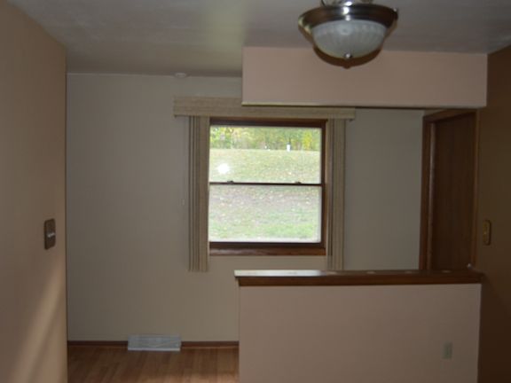 5th image of 3628 Summer Dr