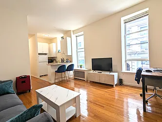Rented by Manhattan Spaces