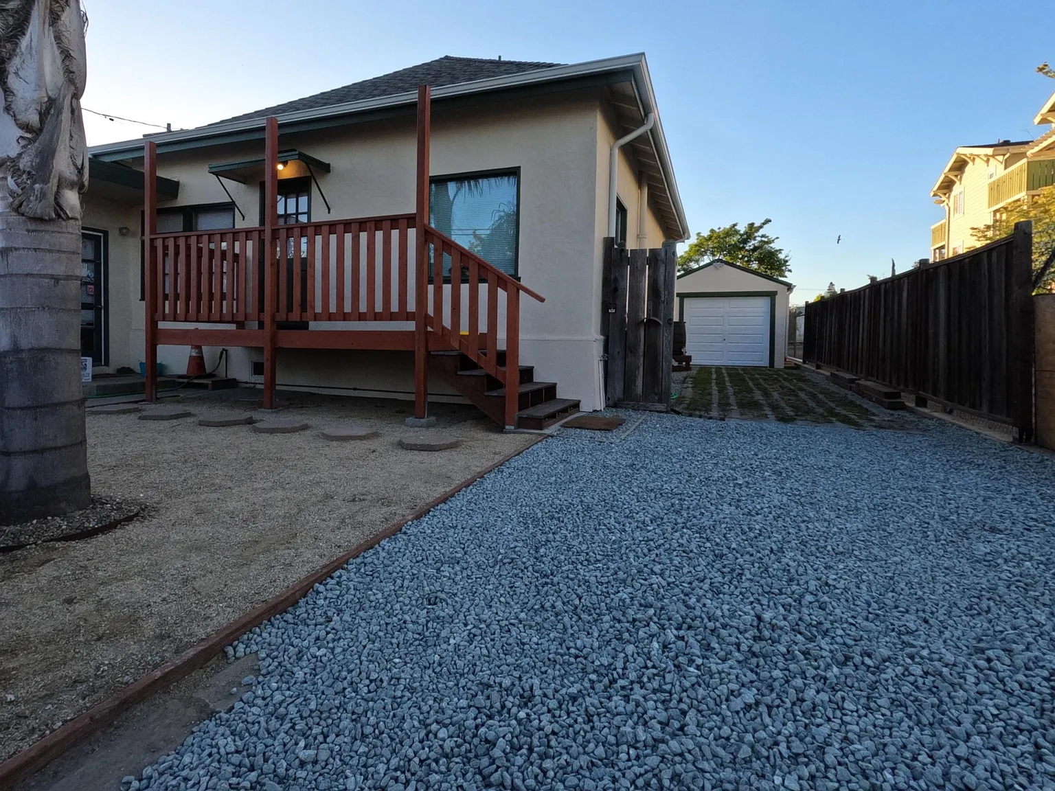 207 Gault St photo 1