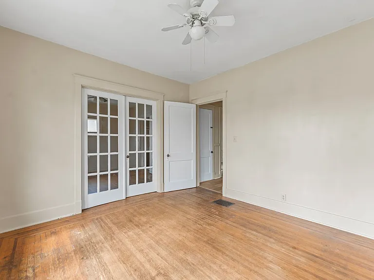 533 Eastern Pkwy — Photo 11