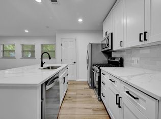 1913 David St, Austin, TX 78705