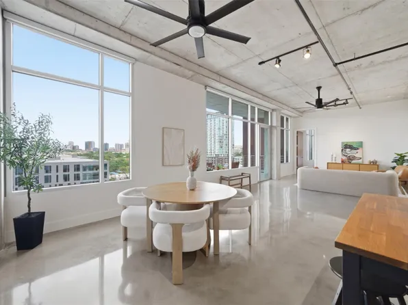 800 W 5th St APT 906, Austin, TX 78703