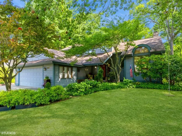 5361 Ridge Rd, Stevensville, MI 49127