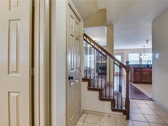4th image of 3945 Vista Mar Dr