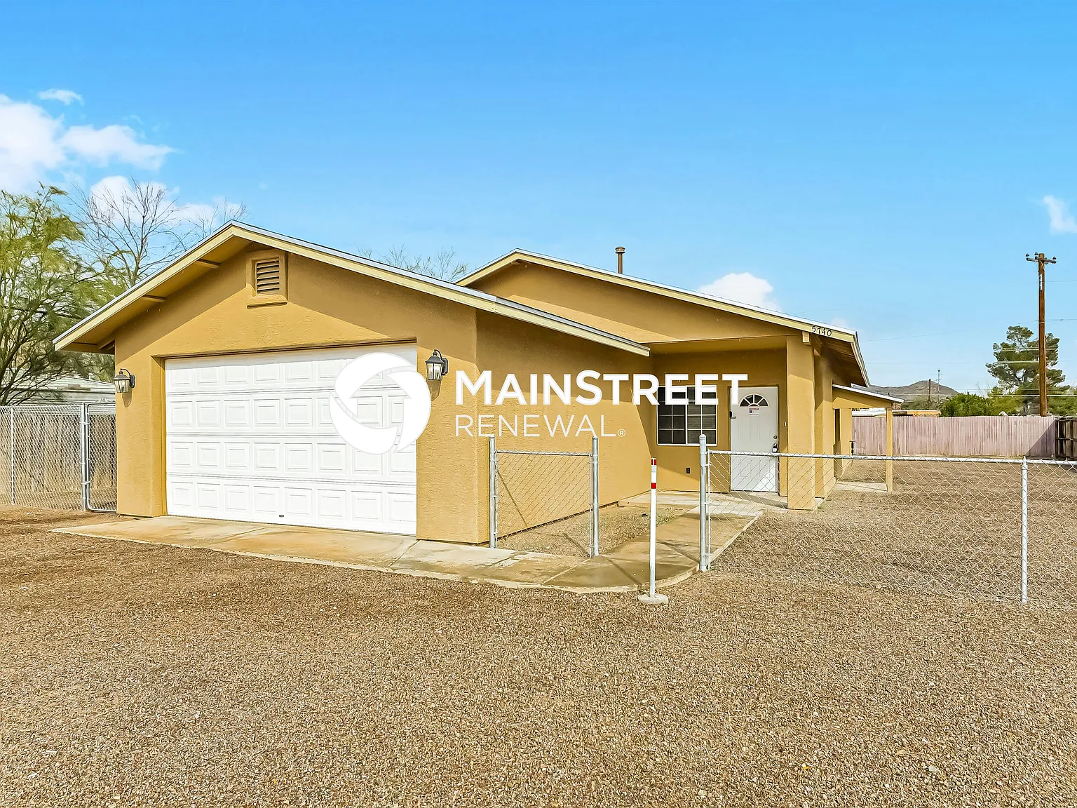 5740 S Hildreth Ave — Photo 1