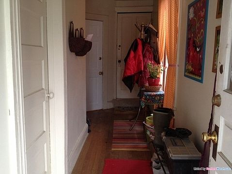 3rd image of 720 Deepdene Rd