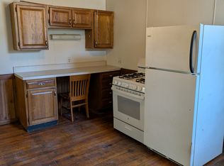 320 E 8th St APT 3, Michigan City, IN 46360