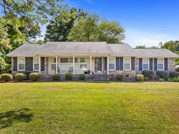 100 Sumter St, Clinton, SC 29325