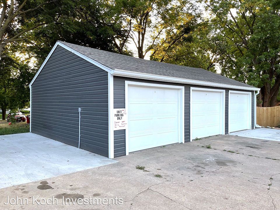 1st image of 718 W 8th St #5
