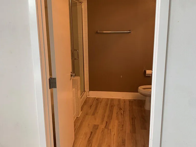 534 S Brea Blvd — Photo 19