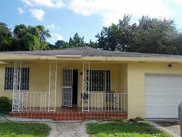 1st image of 1984 NW 152nd St