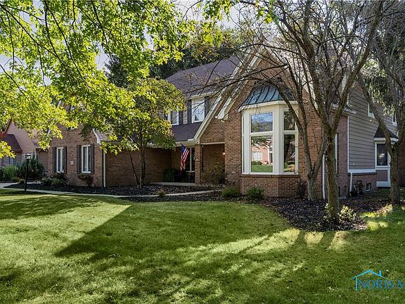 2nd image of 26083 Edinborough Cir