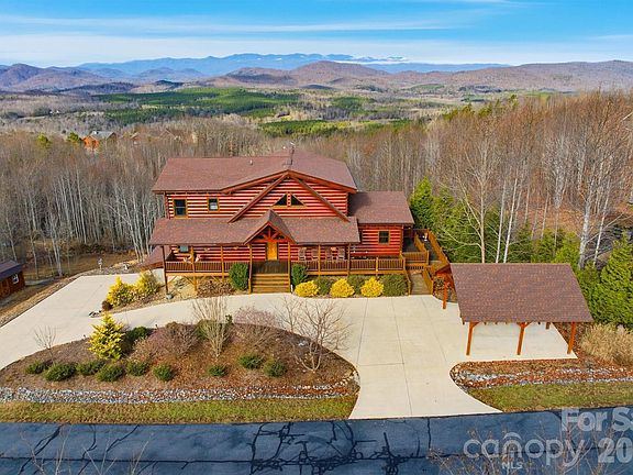 3rd image of 334 Scenic Vista Dr