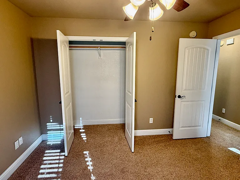 11 Kendal Dr — Photo 18