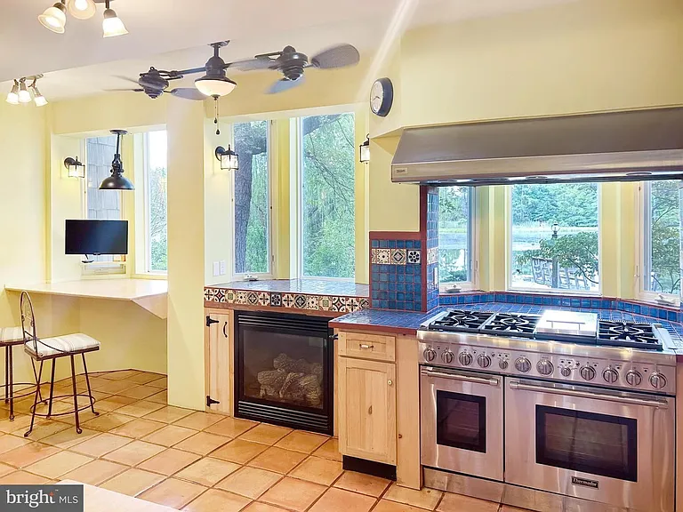 12330 Potomac View Rd — Photo 9
