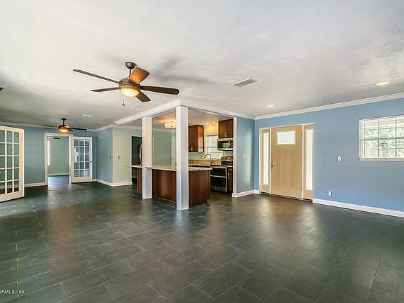4th image of 3854 Novaline Ln S
