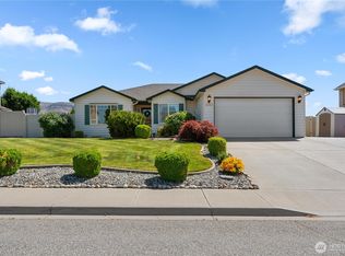 2387 Combine St, East Wenatchee, WA