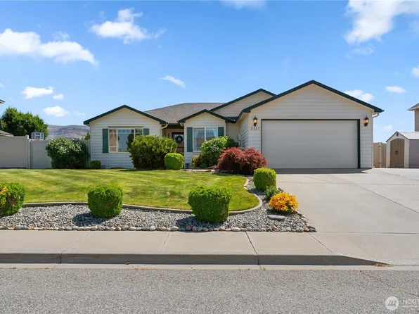 2387 Combine Street, East Wenatchee, WA 98802