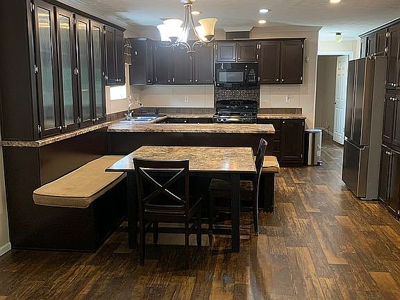 Table w/builtin China Cab