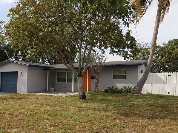 1871 NW 31st Ct