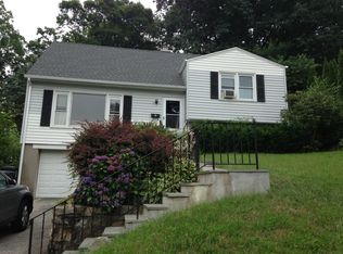 82 Ferris Pl, Ossining, NY 10562