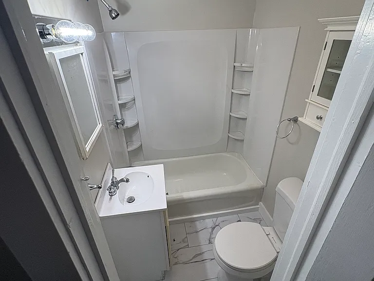 176 Ashaway Rd #A — Photo 5