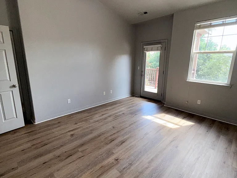 1468 W 140 N — Photo 20