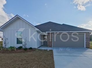 1514 Cannes Ave, Zachary, LA 70791