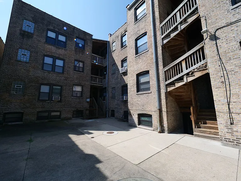 1764 W North Shore Ave #3 — Photo 14