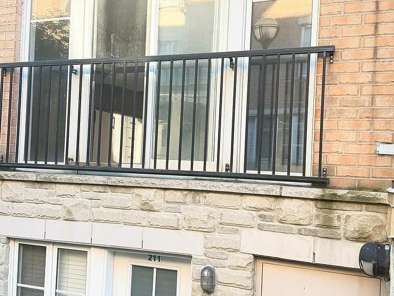 26 Western Battery Rd #210 — Photo 21