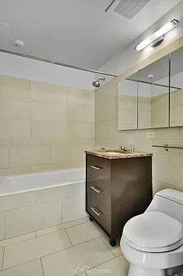 Rented by City Connections Realty | media 18