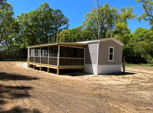 8189 Oyster Factory Rd, Edisto Island, SC 29438