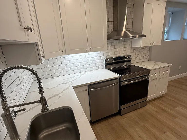 793 State St #G2 — Photo 10