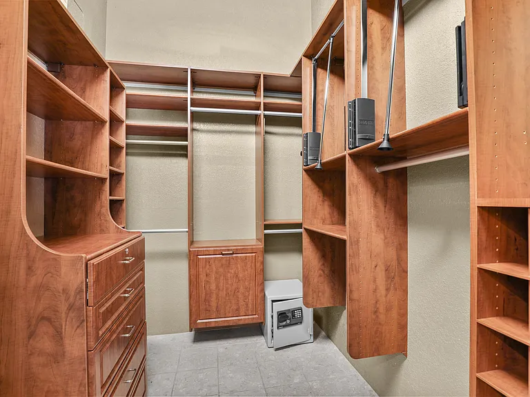 78770 Martinique Dr — Photo 43
