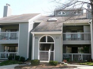 8813 W 106th Ter, Overland Park, KS 66212