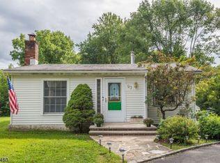 93 Hope Rd, Mount Tabor, NJ 07878