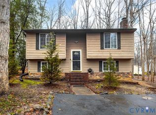 13712 Sutters Mill Cir, Midlothian, VA 23112